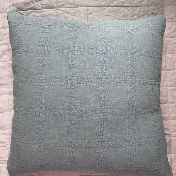 Serena & Lily Coastal Blue Windowpane Check Beach House Dog Bed 36"X36" - Picture 3 of 4